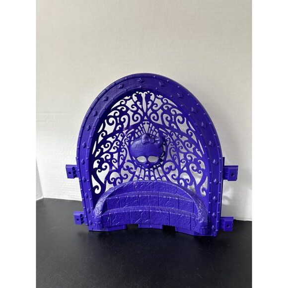 Monster High Freaky Fusion Catacombs replacement piece logo back wall and pegs - Picture 7 of 14